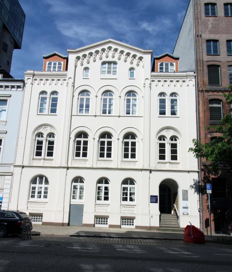 Neu! Einmaliges Loft Im Binnenhafen - Hafenblick! Hamburg Exterior foto